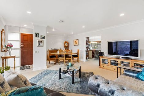Photo of property in 23 Kilsyth Way, East Tamaki Heights, Auckland, 2016