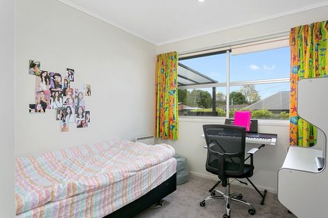 Photo of property in 2 Swift Place, Leamington, Cambridge, 3432