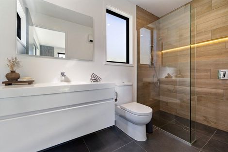 Photo of property in 6 Pendeen Crescent, Jacks Point, Queenstown, 9371