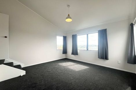 Photo of property in 16 Ebony Place, Massey, Auckland, 0614