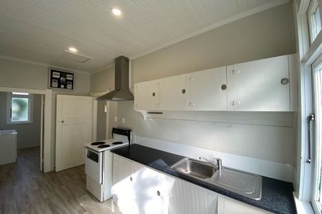 Photo of property in 8 Gurr Place, Aramoho, Whanganui, 4500