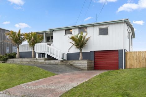 Photo of property in 1059a Papamoa Beach Road, Papamoa Beach, Papamoa, 3118