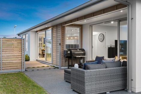 Photo of property in 15 Kiritiana Close, Pyes Pa, Tauranga, 3112
