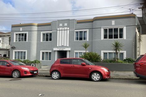 Photo of property in Hamilton Flats, 9u4 Hawker Street, Mount Victoria, Wellington, 6011