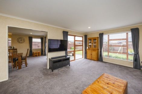 Photo of property in 53 Branigan Parade, Kelvin Grove, Palmerston North, 4414