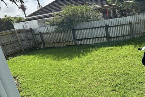Photo of property in 1/312 Massey Road, Mangere East, Auckland, 2024