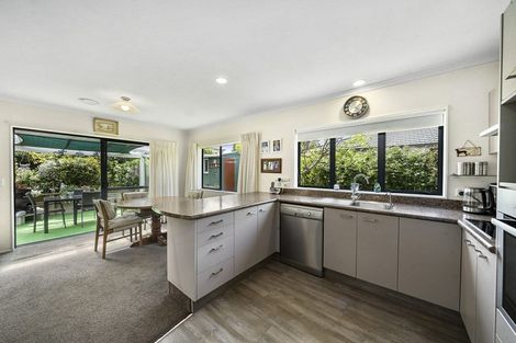 Photo of property in 26 Sunburst Court, Paraparaumu Beach, Paraparaumu, 5032