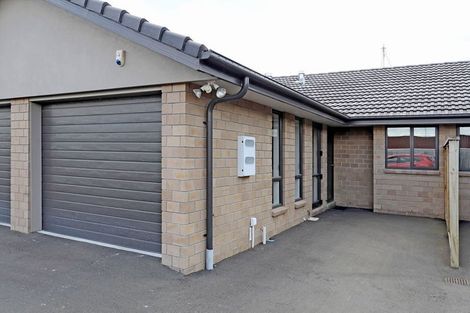 Photo of property in 15u4 Albert Street, Hamilton East, Hamilton, 3216