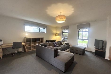 Photo of property in 51 Zealandia Road, Manly, Whangaparaoa, 0930