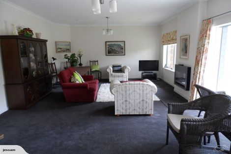 Photo of property in 18 Hall Street, Cambridge, 3434