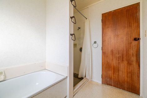 Photo of property in 21 John F Kennedy Drive, Milson, Palmerston North, 4414
