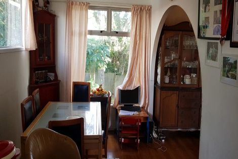 Photo of property in 53 Lawrence Crescent, Hillpark, Auckland, 2102