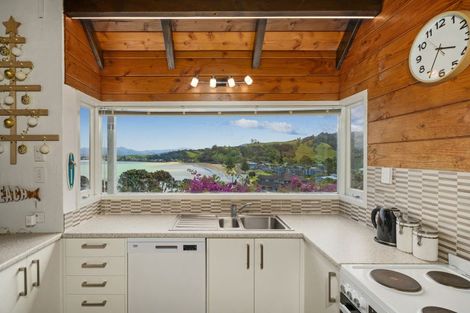 Photo of property in 23 Haddon Crescent, Whitianga, 3510