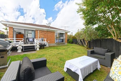 Photo of property in 63a Nile Road, Milford, Auckland, 0620