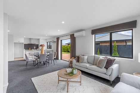 Photo of property in 297 Halswell Junction Road, Halswell, Christchurch, 8025