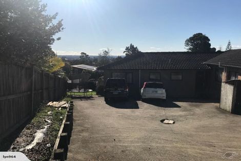 Photo of property in 103r Glengarry Road, Glen Eden, Auckland, 0602