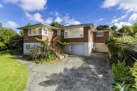 Photo of property in 9 Selwyn Crescent, Forrest Hill, Auckland, 0620