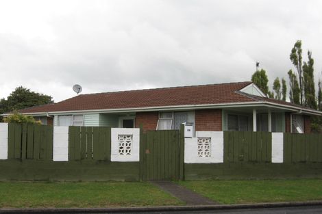 Photo of property in 14 Dulcie Place, Red Hill, Papakura, 2110