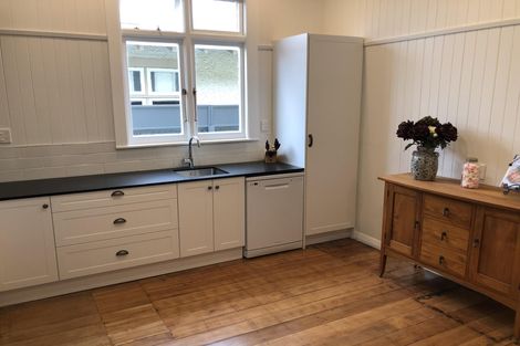 Photo of property in 9 Joseph Street, West End, Palmerston North, 4412