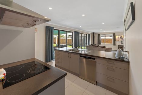 Photo of property in 14 Mary Newton Place, Brightwater, 7022