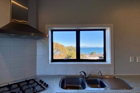 Photo of property in 2 Williams Crescent, Maketu, 3189