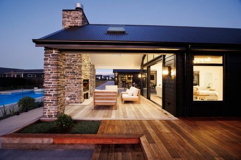 Photo of property in 72 Hartwell Drive, Kelvin Grove, Palmerston North, 4470