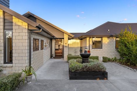 Photo of property in 7 Kotare Grove, Cambridge, 3434