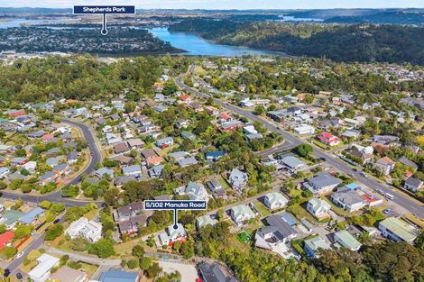 Photo of property in 4/102b Manuka Road, Bayview, Auckland, 0629