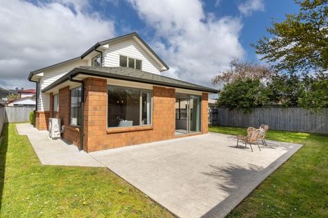 Photo of property in 2 Yeats Grove, Trentham, Upper Hutt, 5018