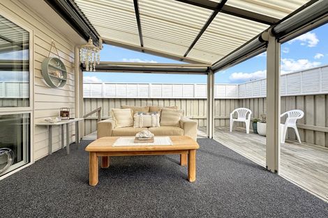 Photo of property in 202/11 Kamahi Crescent, Papamoa Beach, Papamoa, 3118
