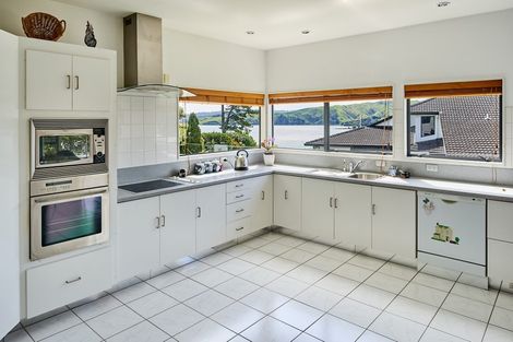 Photo of property in 30 Molyneux Close, Whitby, Porirua, 5024