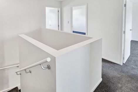 Photo of property in 5/12 Mana Avenue, Titahi Bay, Porirua, 5022
