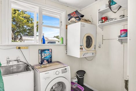 Photo of property in 24 Churchill Crescent, Te Hapara, Gisborne, 4010
