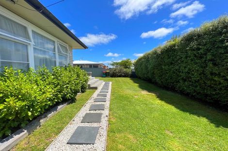 Photo of property in 10 Thornton Place, Melville, Hamilton, 3206