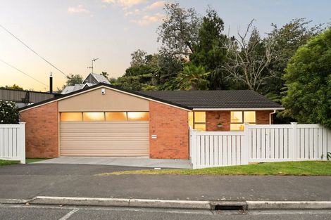 Photo of property in 17 Beerescourt Road, Beerescourt, Hamilton, 3200