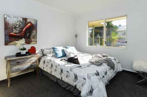 Photo of property in 6a Balmoral Street, Taradale, Napier, 4112