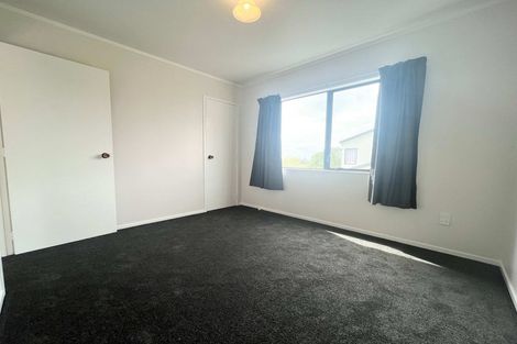 Photo of property in 16 Ebony Place, Massey, Auckland, 0614