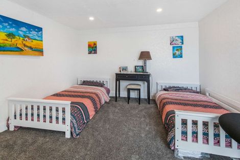 Photo of property in 8 Julian Place, Otara, Auckland, 2023