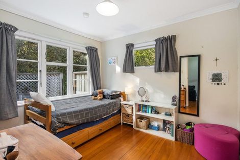 Photo of property in 34 Chesterton Street, Johnsonville, Wellington, 6037