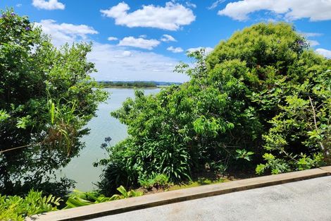 Photo of property in 29 Beihlers Road, Weymouth, Auckland, 2103