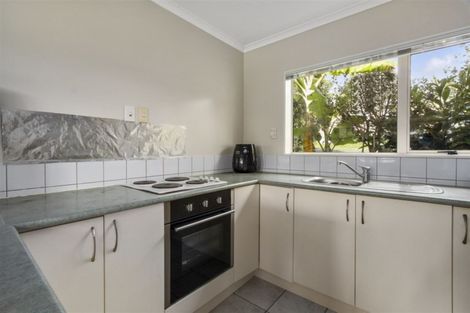 Photo of property in 11 Munroe Road, Ranui, Auckland, 0612