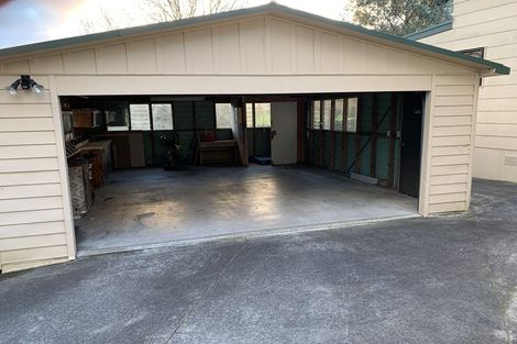 Photo of property in 6 Orinda Close, Botany Downs, Auckland, 2010