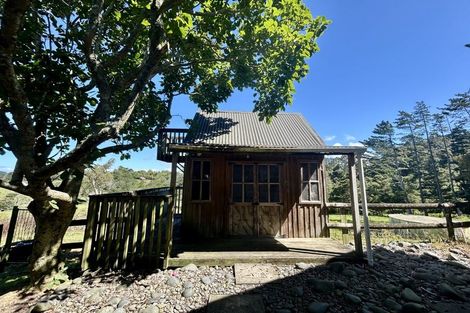 Photo of property in 32 Christian Road, Swanson, Auckland, 0614