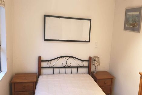 Photo of property in 2/83 Manuka Road, Bayview, Auckland, 0629