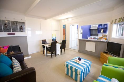 Photo of property in 2/10 Orchard Street, Wadestown, Wellington, 6012