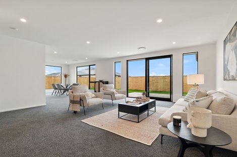 Photo of property in 18 Hunt Road, Rolleston, 7615