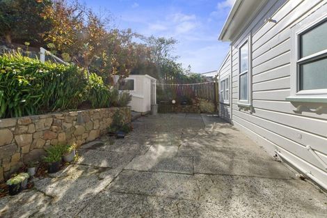 Photo of property in 90 Eden Street, Island Bay, Wellington, 6023