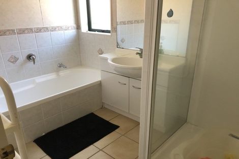 Photo of property in 23 Courtvale Place, Flat Bush, Auckland, 2019