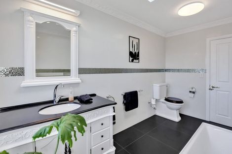 Photo of property in 30 Thomson Street, Tinwald, Ashburton, 7700