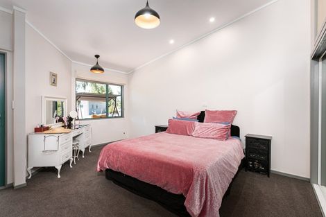 Photo of property in 37 Guy Street, Waipawa, 4210